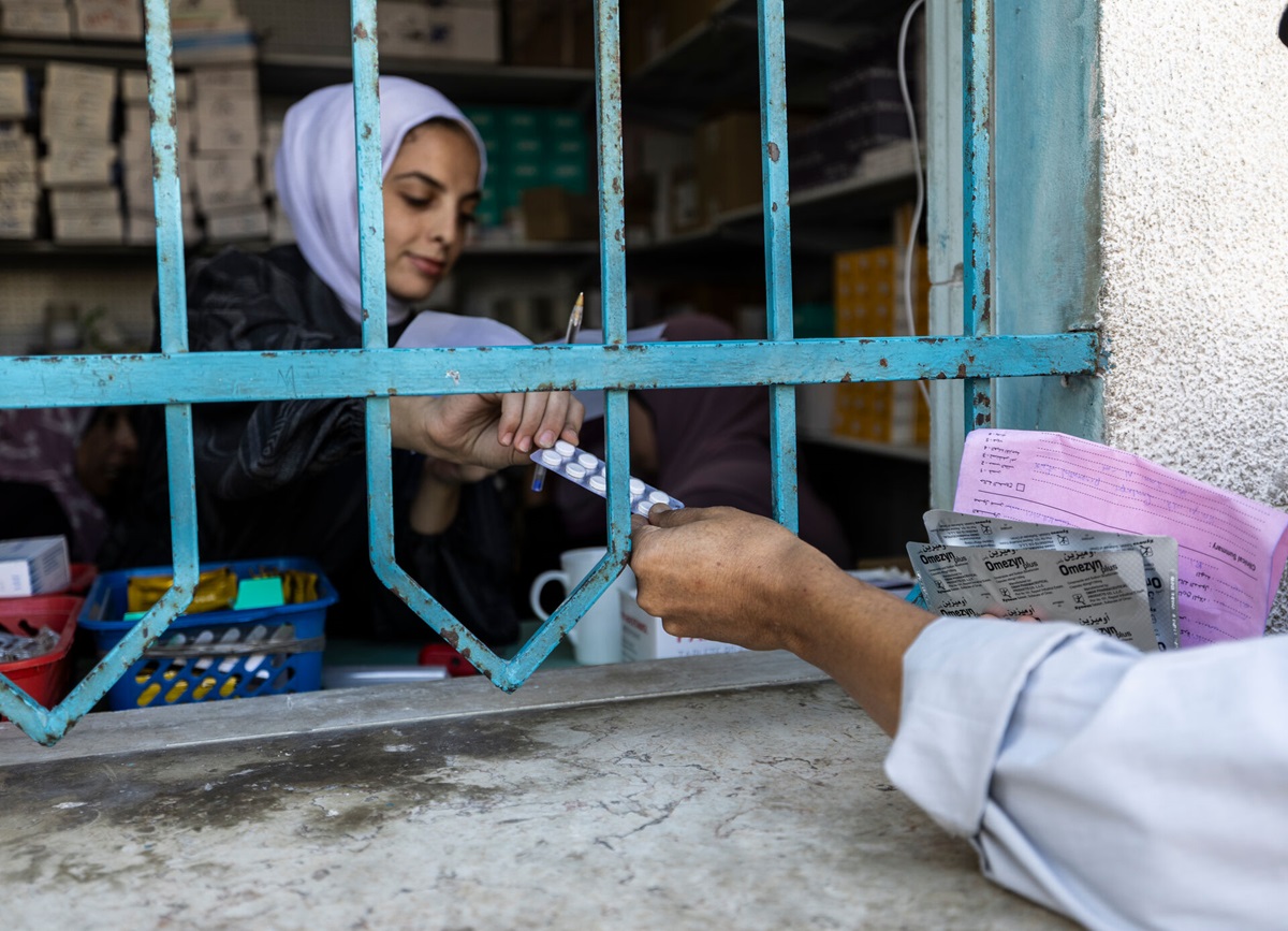 WHO and the European Commission expand partnership to combat antimicrobial resistance