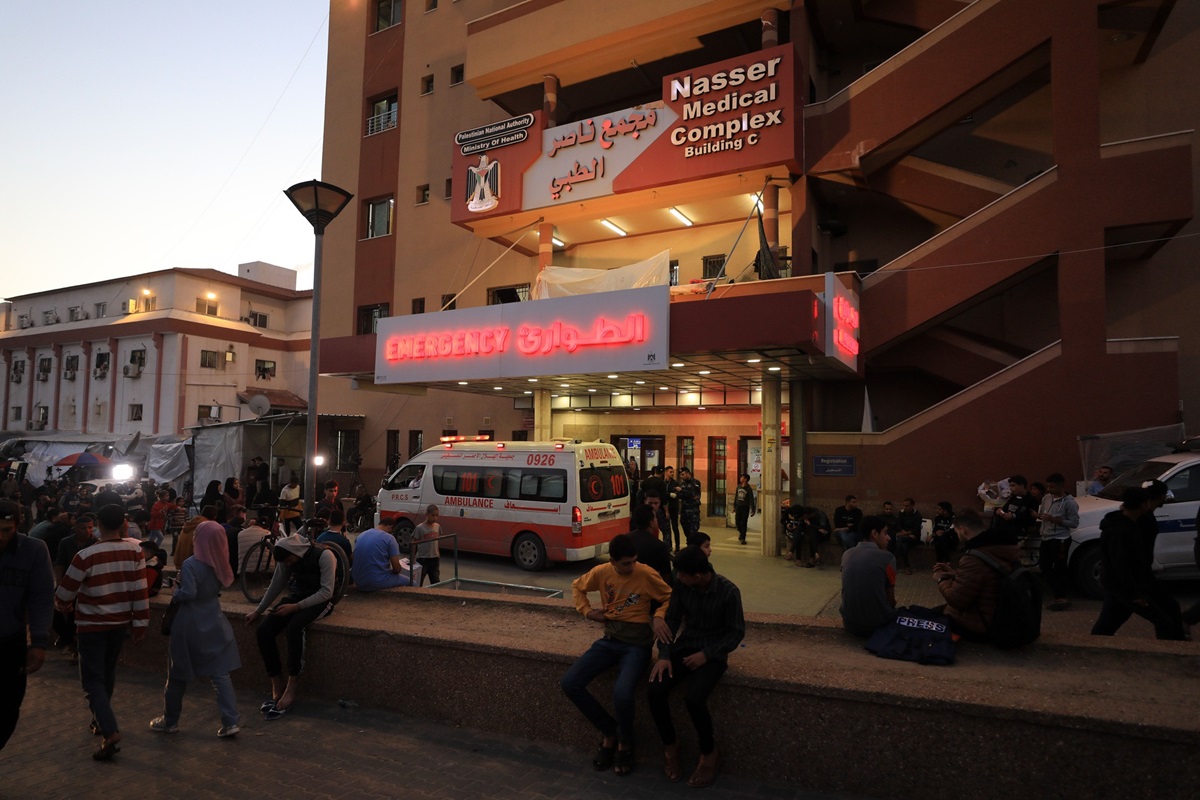 Joint UN mission transfers critical patients from Al-Shifa Hospital in Gaza, under intense fighting