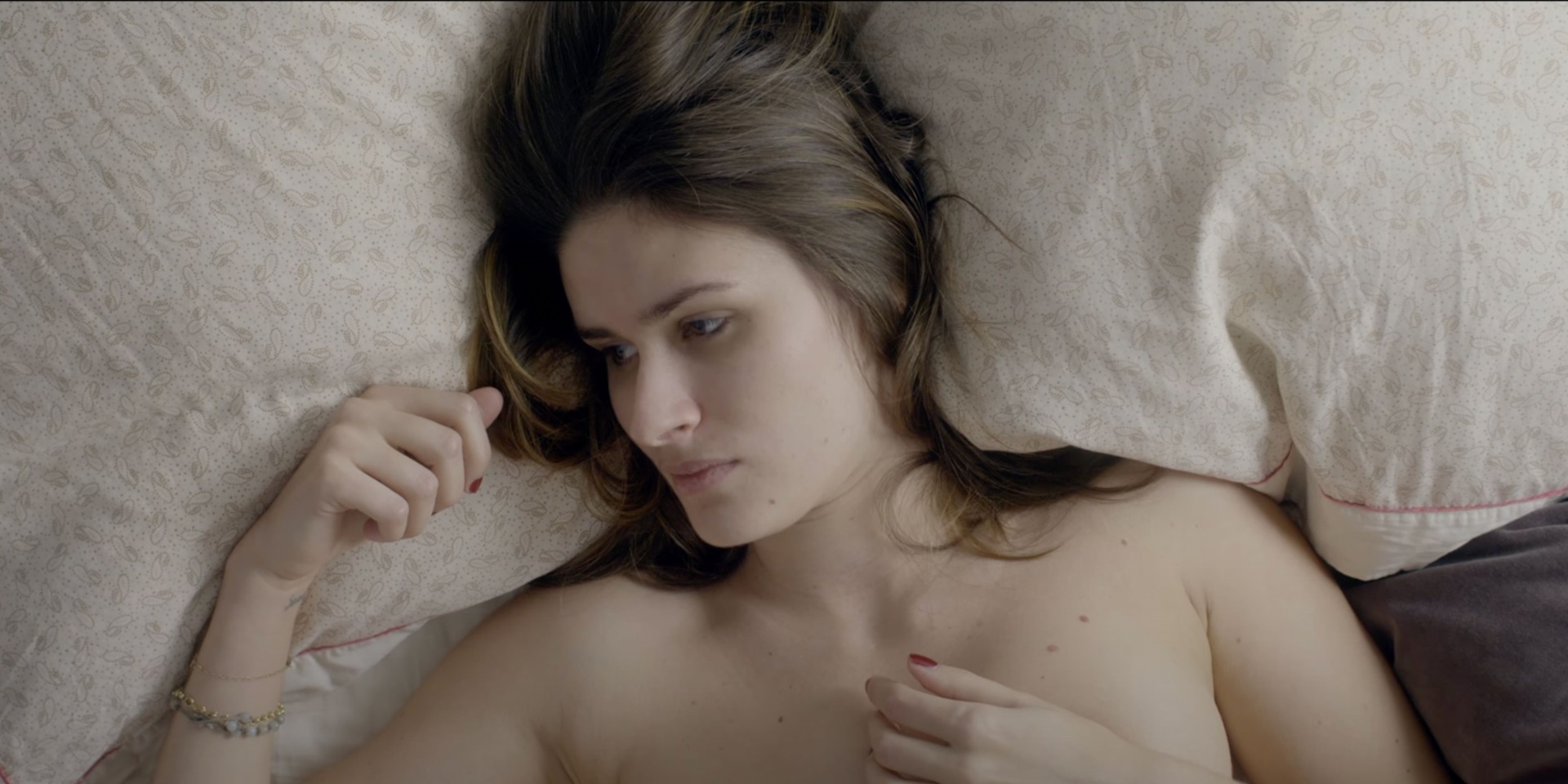 Je suis nue I am naked