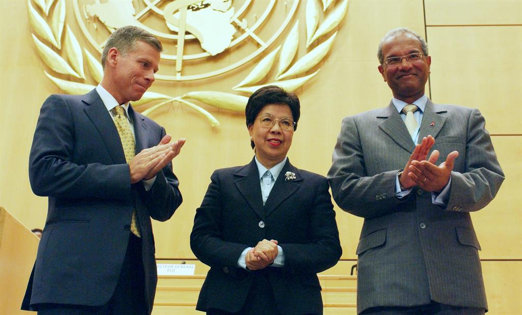 Dr Anders Nordström, WHO Acting Director-General , Dr Margaret Chan, WHO Director-General Elect and Professor Paulo Ivo Garrido of Mozambique, President of the World Health Assembly, 9 November 2006
