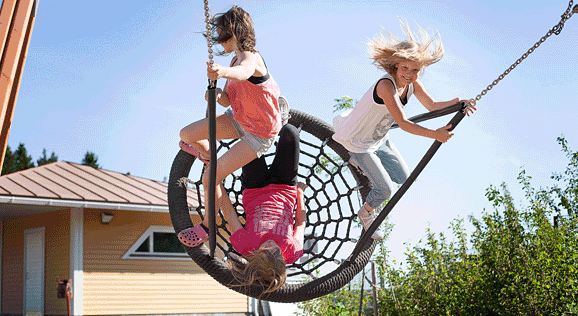 children-playing-finland-630px children playing in finland