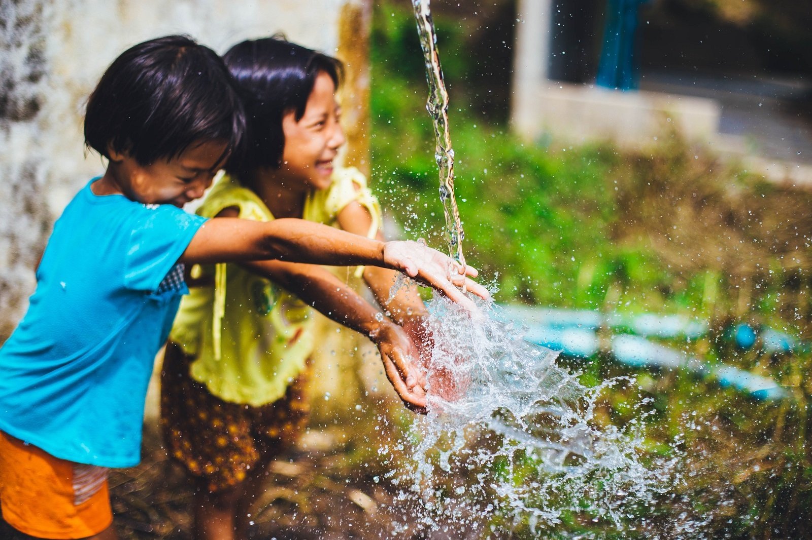 Children water zh