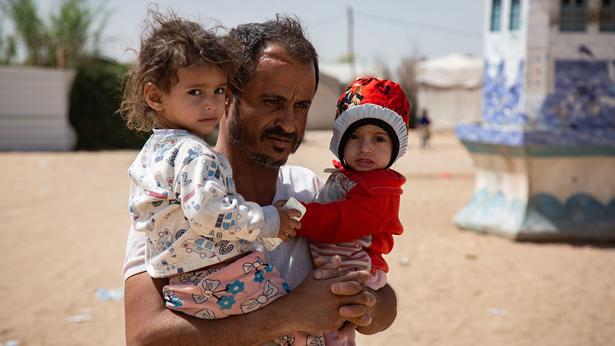 Girls skip a rope Early childhood development in conflict-affected countries is key to life-long health, wellbeing and prosperity, says WHO and partners