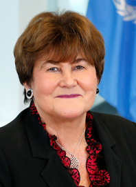 Dr Zsuzsanna Jakab