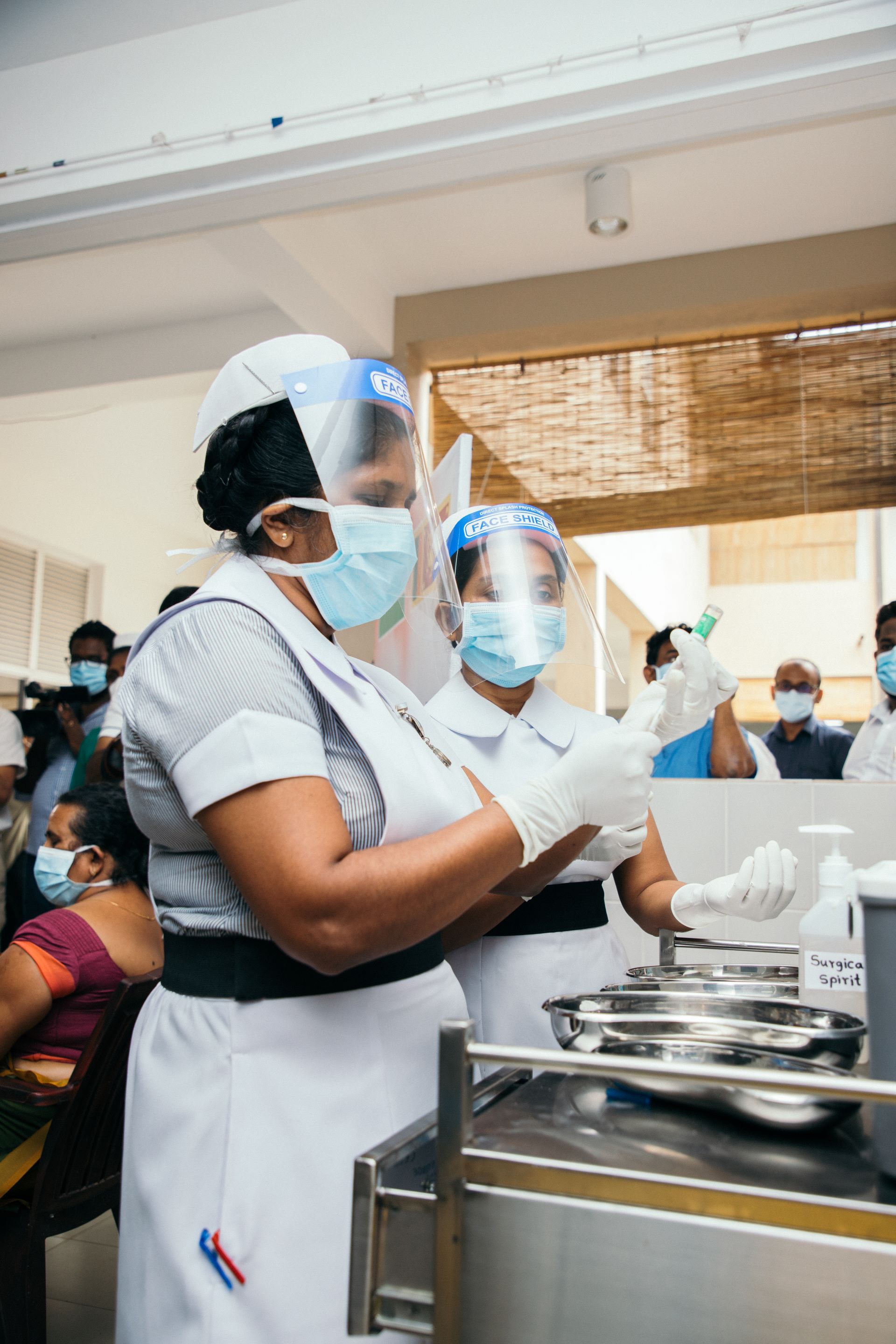 COVID-19 vaccination of frontline workers at the National Institute of Infectious Disease, Angoda, Sri Lanka (©WHO SEARO)