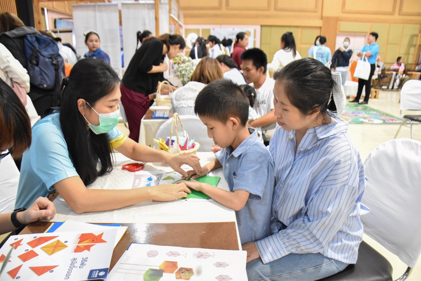 WHO and Department of Mental Health bring support to parents in Chiang Mai