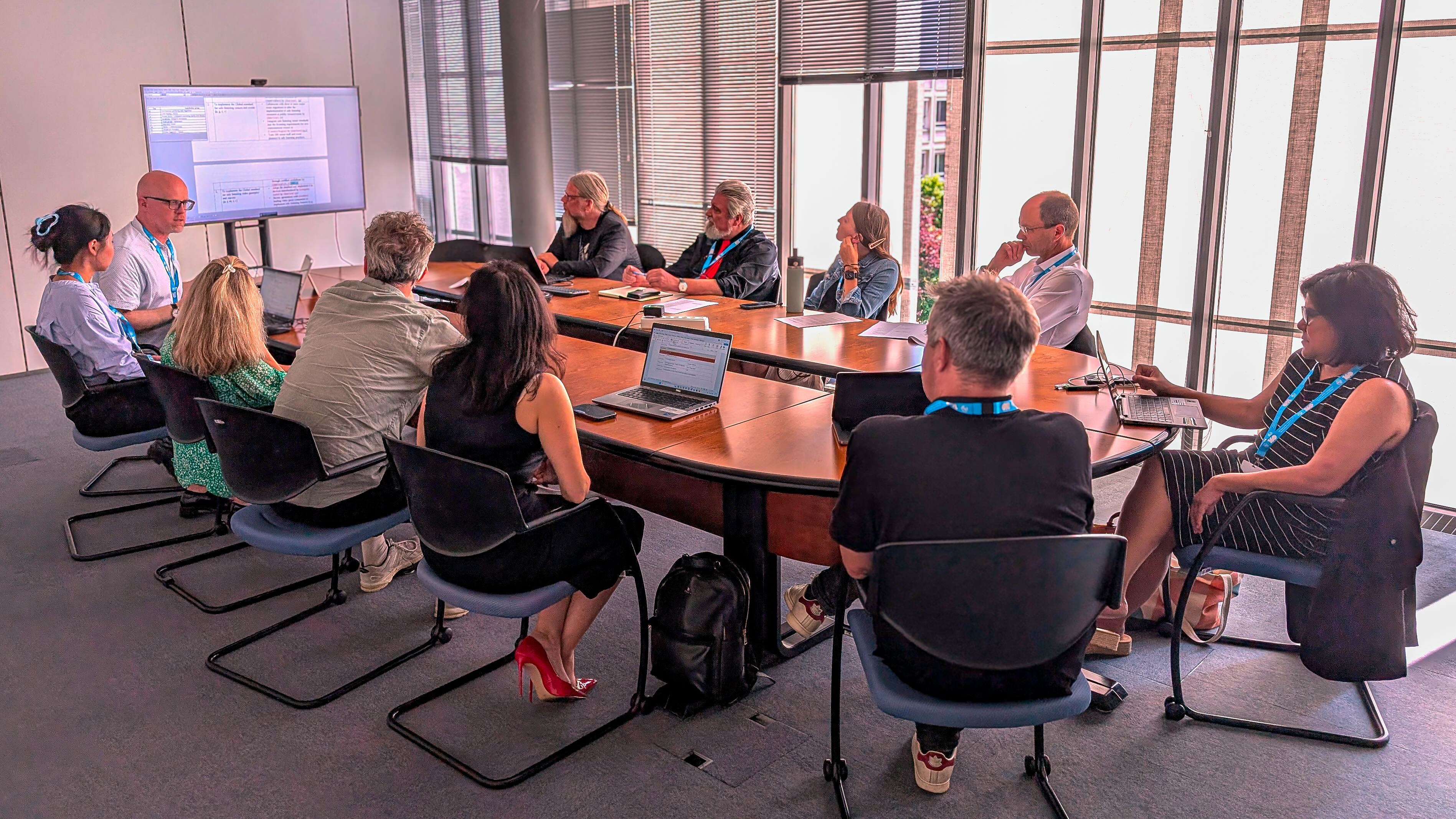 table discussion or policymaking group meeting