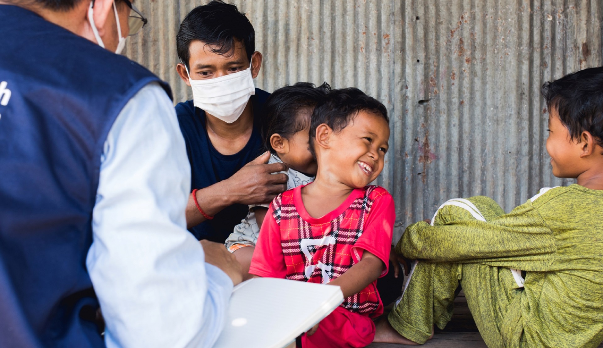 Patient visitation in Pu Tong Village